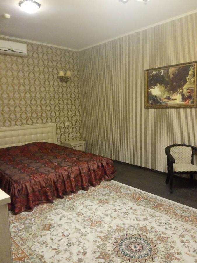 Готель Дежавю Berdychiv Exterior photo
